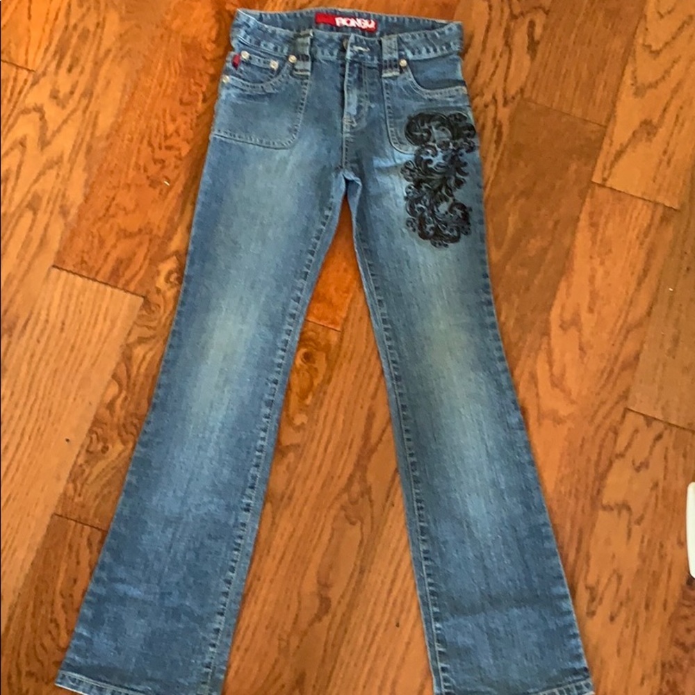 BONGO size 10 cute jeans with flowers
